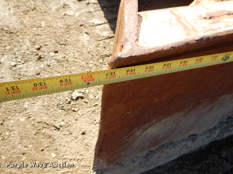 image for item DF2009 1997 Komatsu D41E dozer