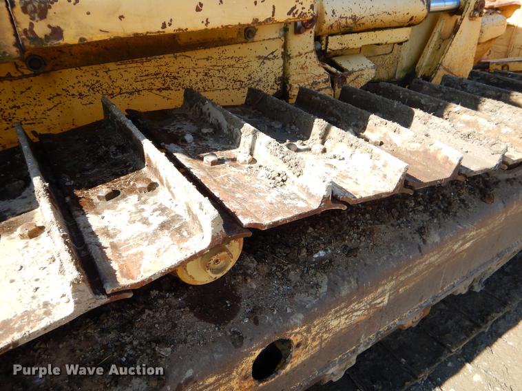 image for item DF2009 1997 Komatsu D41E dozer