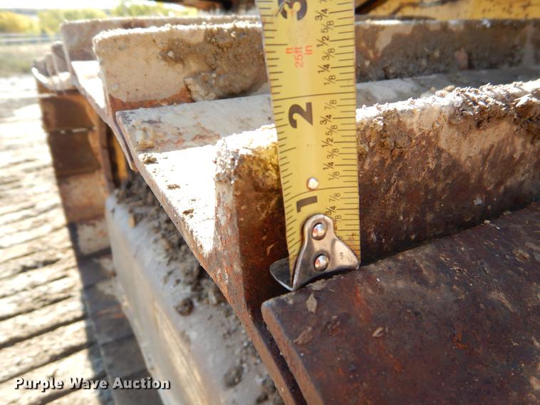 image for item DF2009 1997 Komatsu D41E dozer