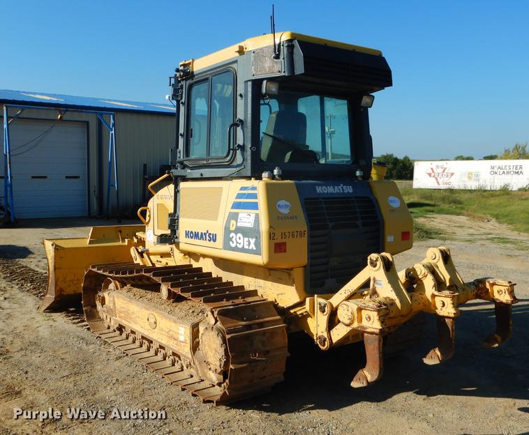 image for item DF2011 2011 Komatsu D39EX-22 dozer