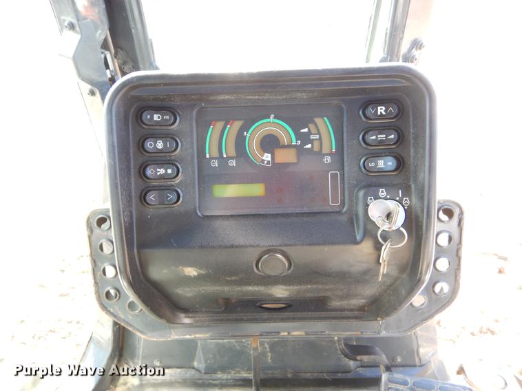 image for item DF2011 2011 Komatsu D39EX-22 dozer