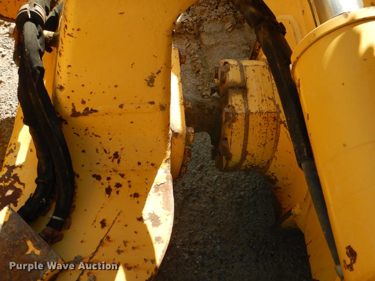 image for item DF2011 2011 Komatsu D39EX-22 dozer