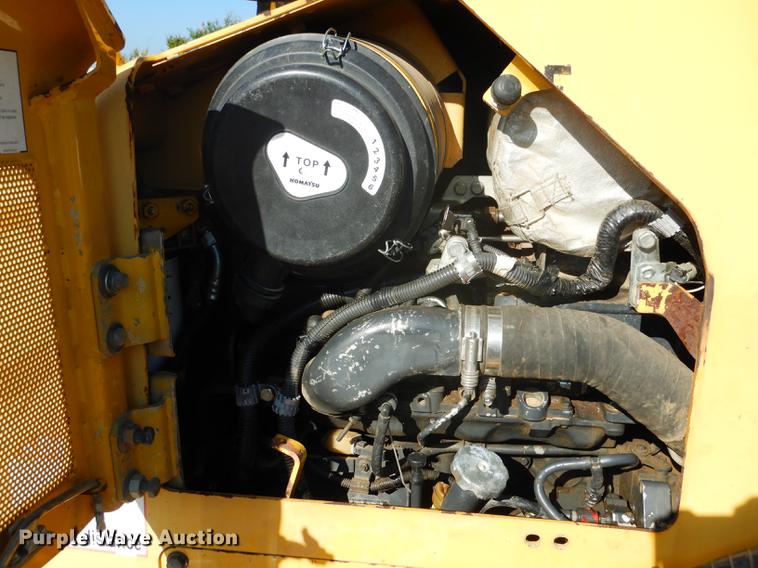 image for item DF2011 2011 Komatsu D39EX-22 dozer