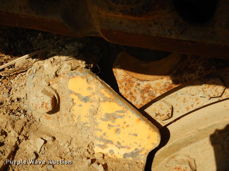 image for item DF2011 2011 Komatsu D39EX-22 dozer