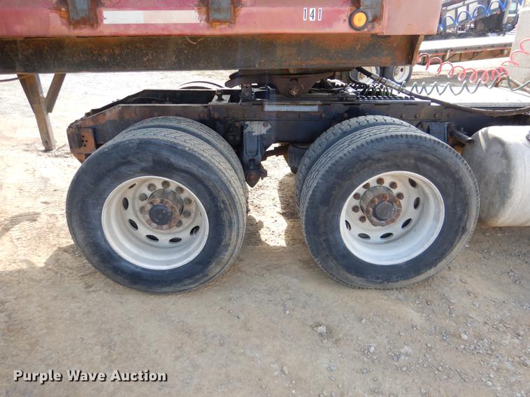 image for item DF2013 1995 Peterbilt 379 semi truck