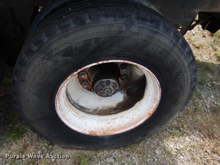 image for item DF2018 1999 Shop built end dump pup trailer