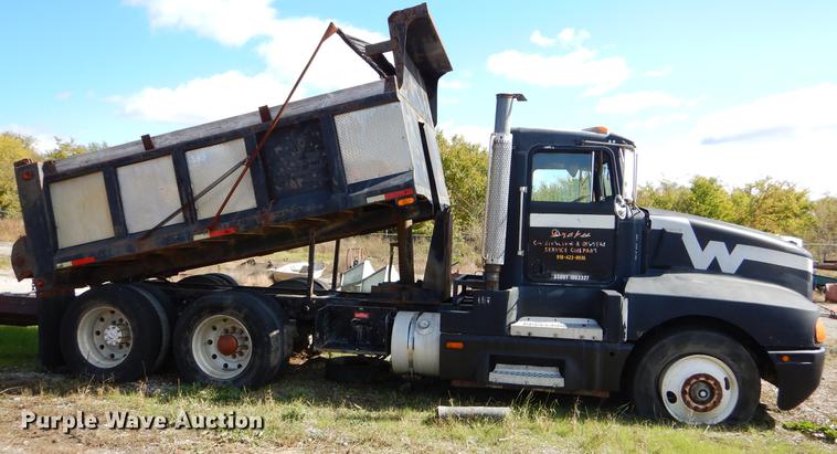 image for item DF2019 1988 Kenworth T600 dump truck