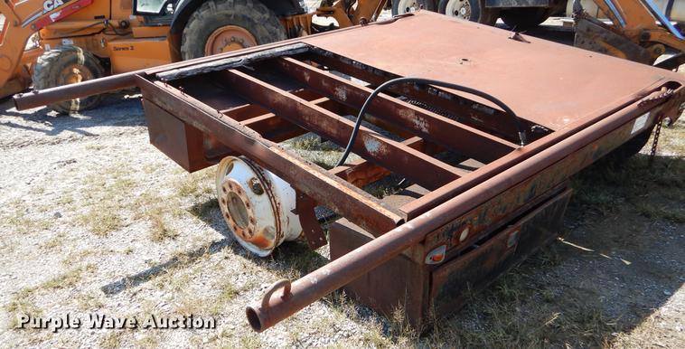 image for item DF2022 Leland steel flatbed