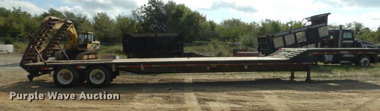 image for item DF2023 1988 Great Dane GPDAR-248 equipment trailer