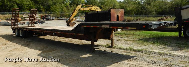 image for item DF2023 1988 Great Dane GPDAR-248 equipment trailer
