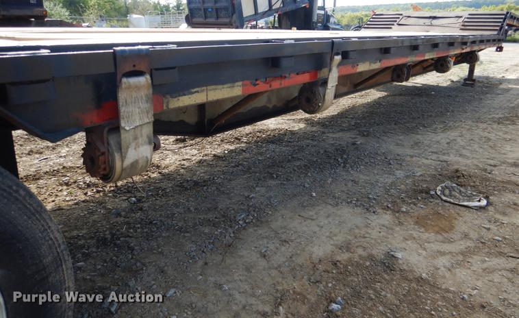 image for item DF2023 1988 Great Dane GPDAR-248 equipment trailer