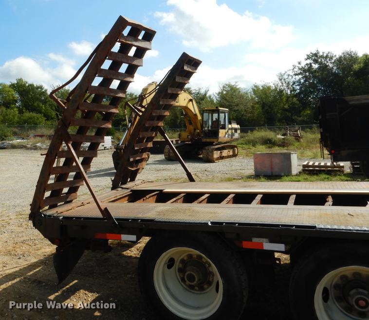 image for item DF2023 1988 Great Dane GPDAR-248 equipment trailer