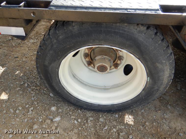 image for item DF2023 1988 Great Dane GPDAR-248 equipment trailer