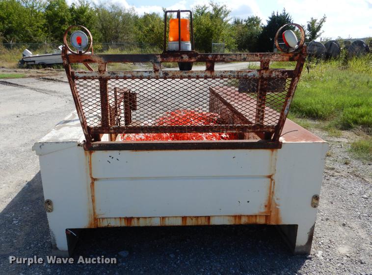 Reading steel utility bed in Alderson, OK Item DF2028 sold Purple Wave