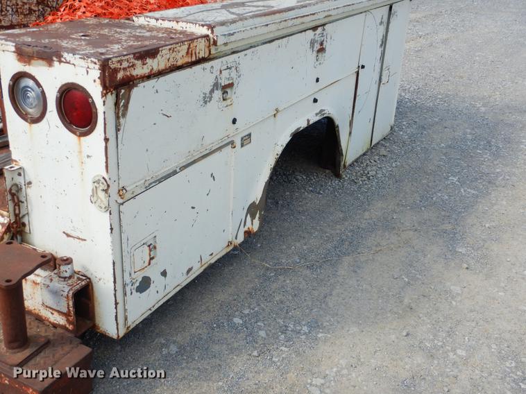 image for item DF2028 Reading steel utility bed