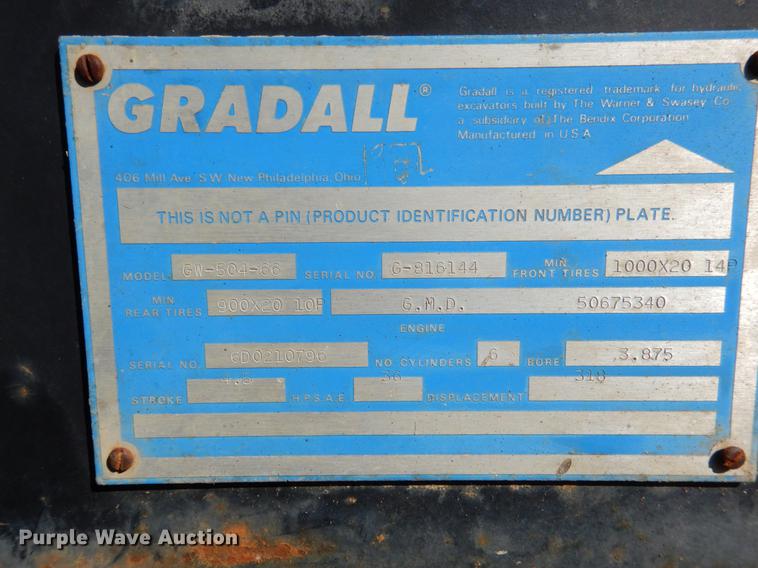 image for item DF2034 1981 Gradall G660 rubber tire excavator