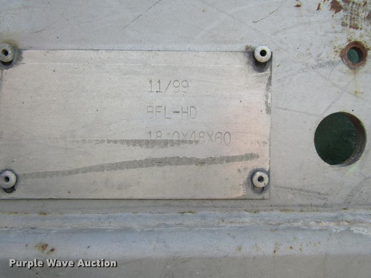 image for item DF3874 2000 Mack CL700 dump truck