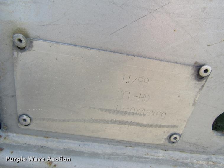 image for item DF3874 2000 Mack CL700 dump truck