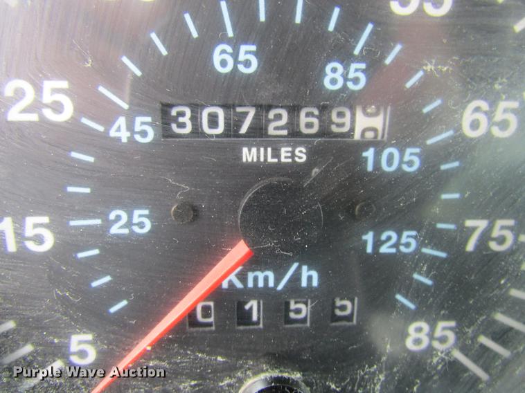 image for item DF3874 2000 Mack CL700 dump truck