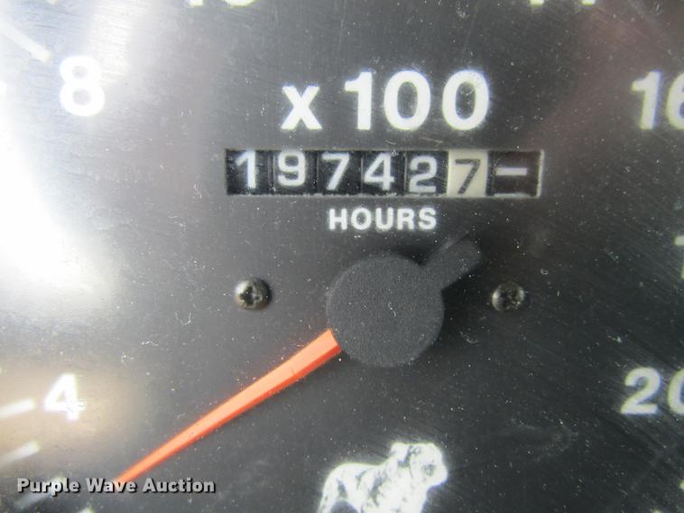 image for item DF3874 2000 Mack CL700 dump truck