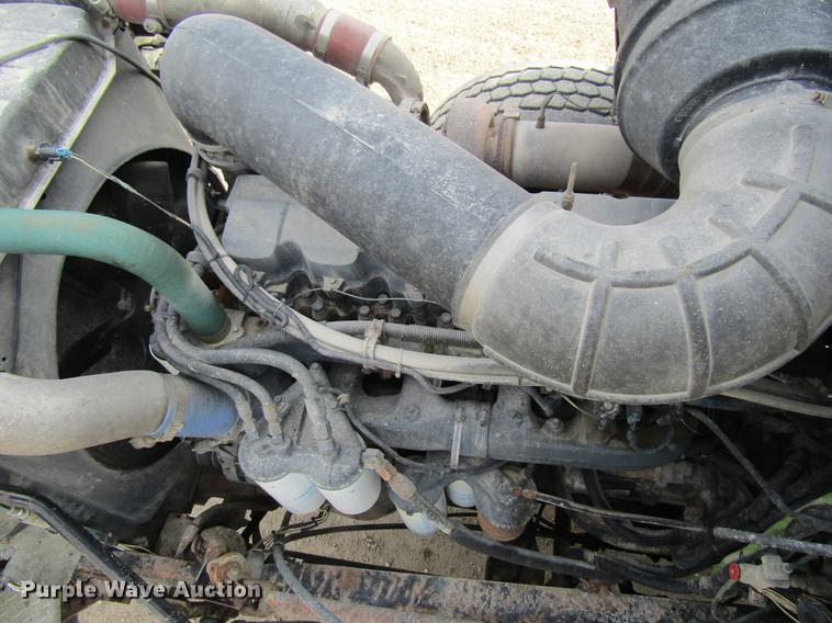 image for item DF3874 2000 Mack CL700 dump truck