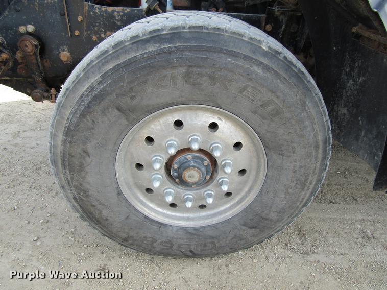 image for item DF3874 2000 Mack CL700 dump truck