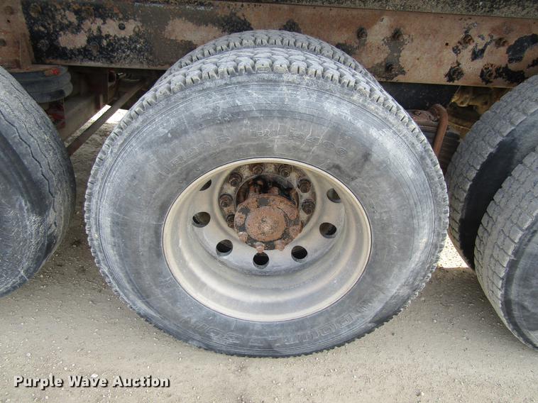 image for item DF3874 2000 Mack CL700 dump truck