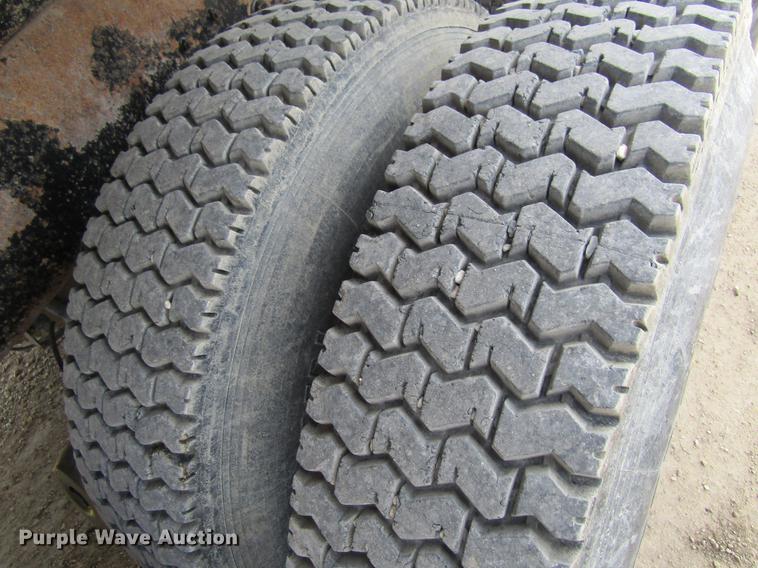 image for item DF3874 2000 Mack CL700 dump truck