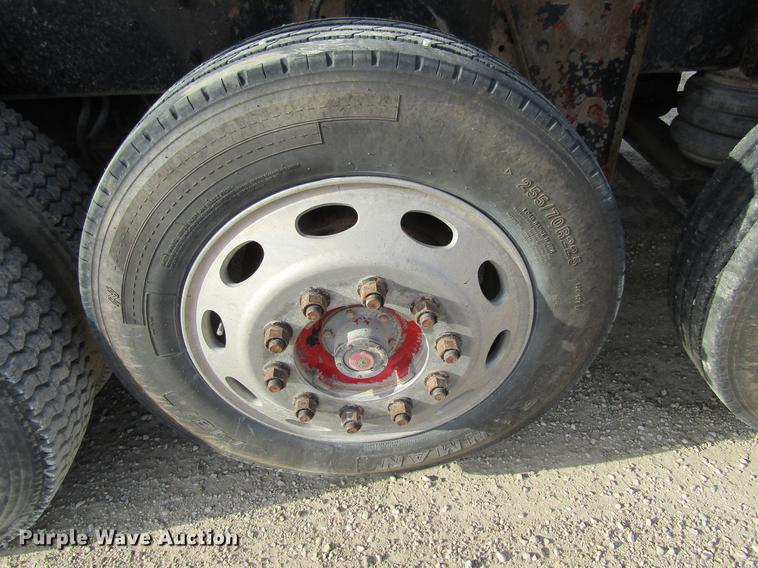 image for item DF3874 2000 Mack CL700 dump truck