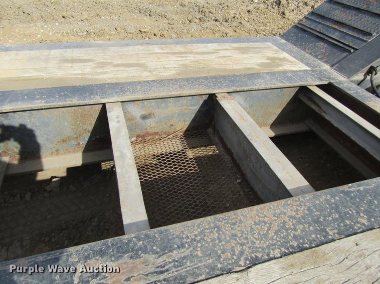 image for item DF3875 2012 Trail Eze TE110DG53 low boy equipment trailer