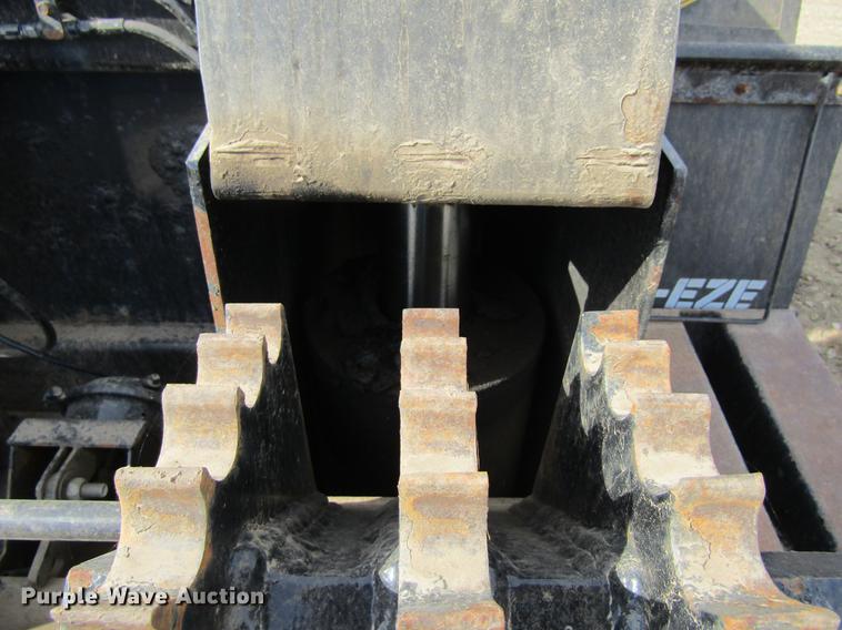 image for item DF3875 2012 Trail Eze TE110DG53 low boy equipment trailer