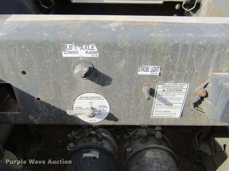 image for item DF3875 2012 Trail Eze TE110DG53 low boy equipment trailer