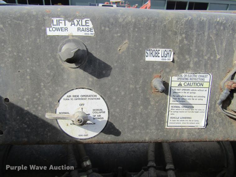 image for item DF3875 2012 Trail Eze TE110DG53 low boy equipment trailer