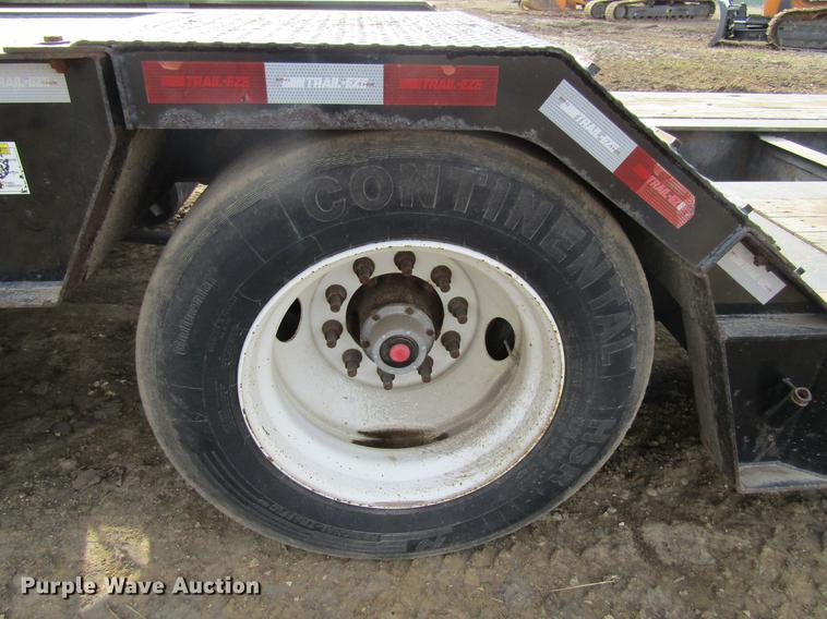 image for item DF3875 2012 Trail Eze TE110DG53 low boy equipment trailer