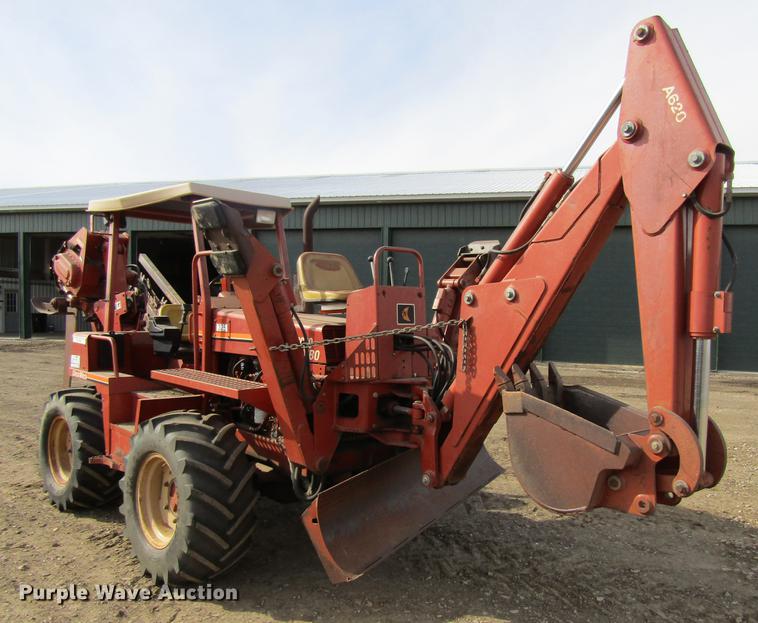 image for item DF3878 1997 Ditch Witch 8020 trencher