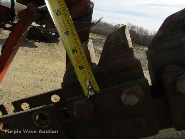 image for item DF3878 1997 Ditch Witch 8020 trencher
