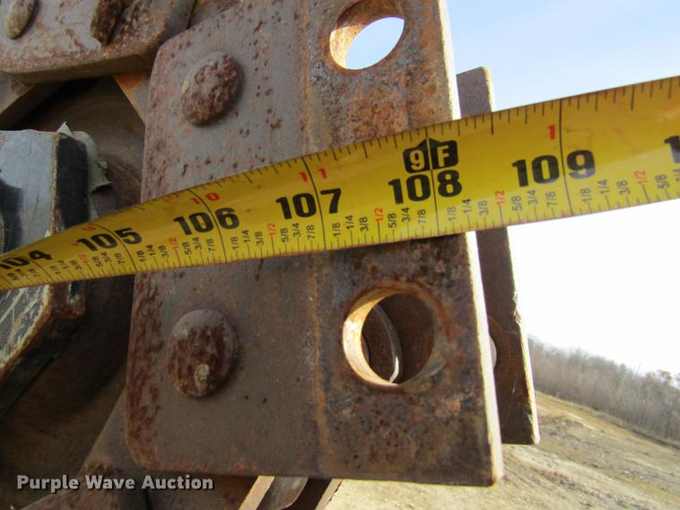 image for item DF3878 1997 Ditch Witch 8020 trencher