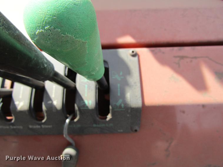 image for item DF3878 1997 Ditch Witch 8020 trencher