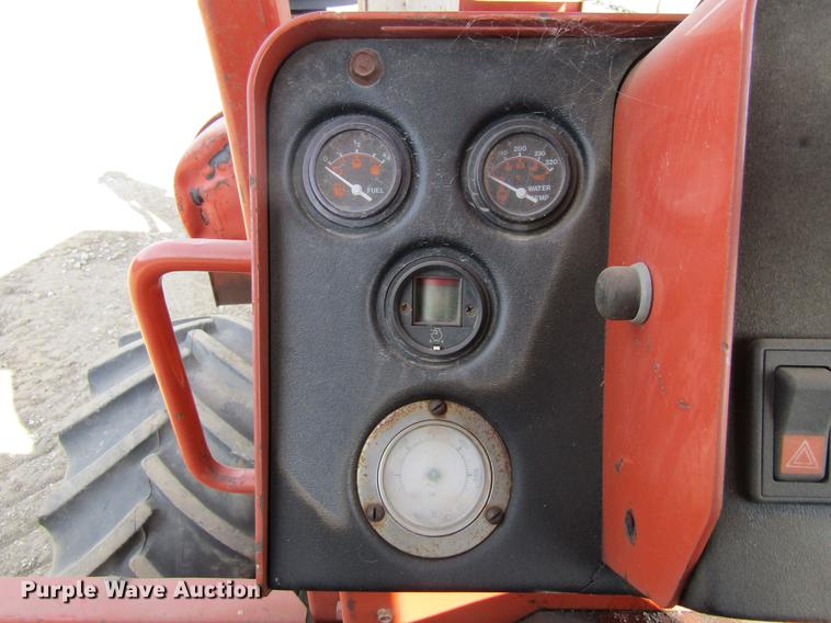 image for item DF3878 1997 Ditch Witch 8020 trencher