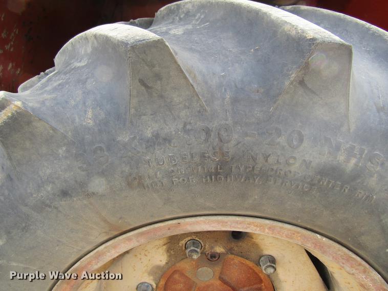 image for item DF3878 1997 Ditch Witch 8020 trencher