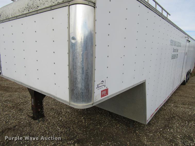 image for item DF3879 1998 United Express Line enclosed cargo trailer