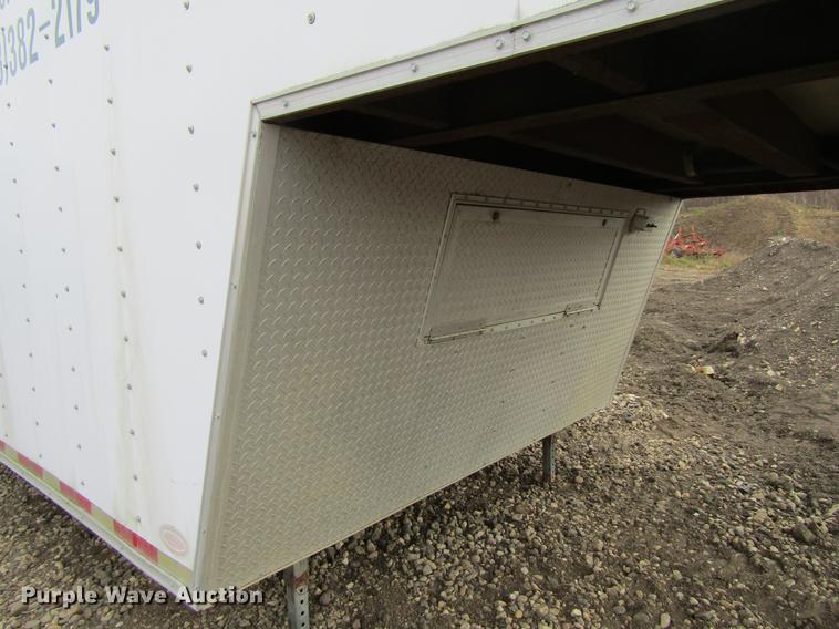 image for item DF3879 1998 United Express Line enclosed cargo trailer