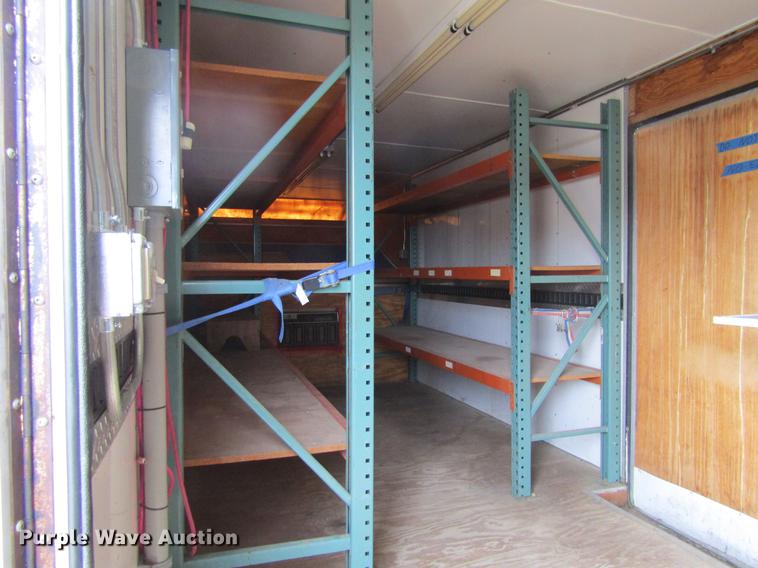 image for item DF3879 1998 United Express Line enclosed cargo trailer