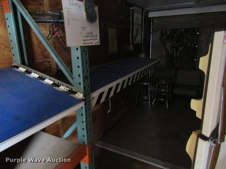 image for item DF3879 1998 United Express Line enclosed cargo trailer