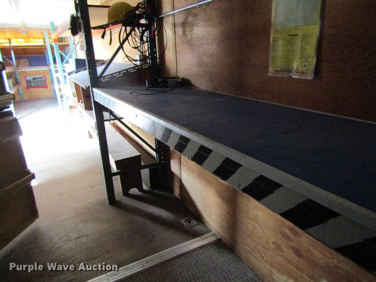 image for item DF3879 1998 United Express Line enclosed cargo trailer