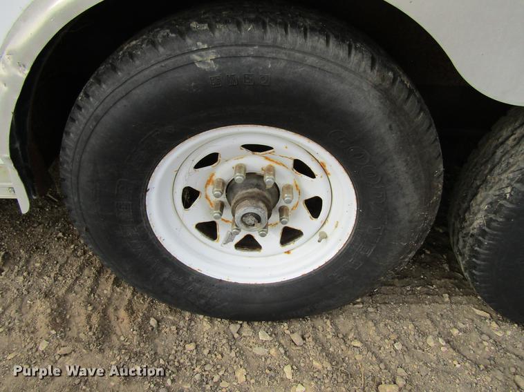 image for item DF3879 1998 United Express Line enclosed cargo trailer