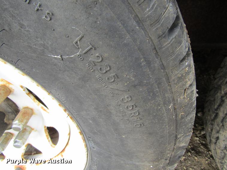 image for item DF3879 1998 United Express Line enclosed cargo trailer