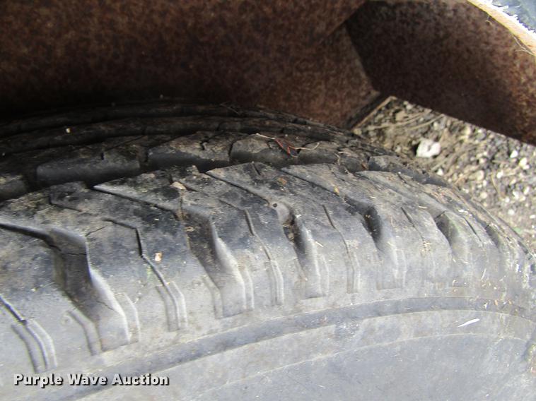 image for item DF3879 1998 United Express Line enclosed cargo trailer