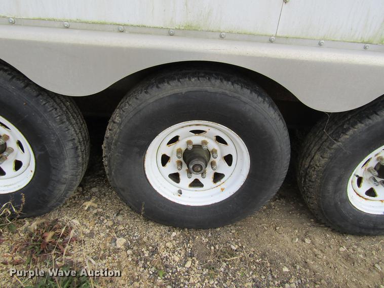 image for item DF3879 1998 United Express Line enclosed cargo trailer