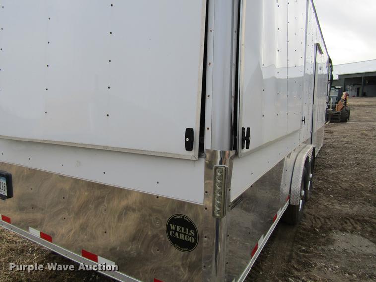 image for item DF3880 2011 Wells Cargo CVG3225 enclosed cargo trailer
